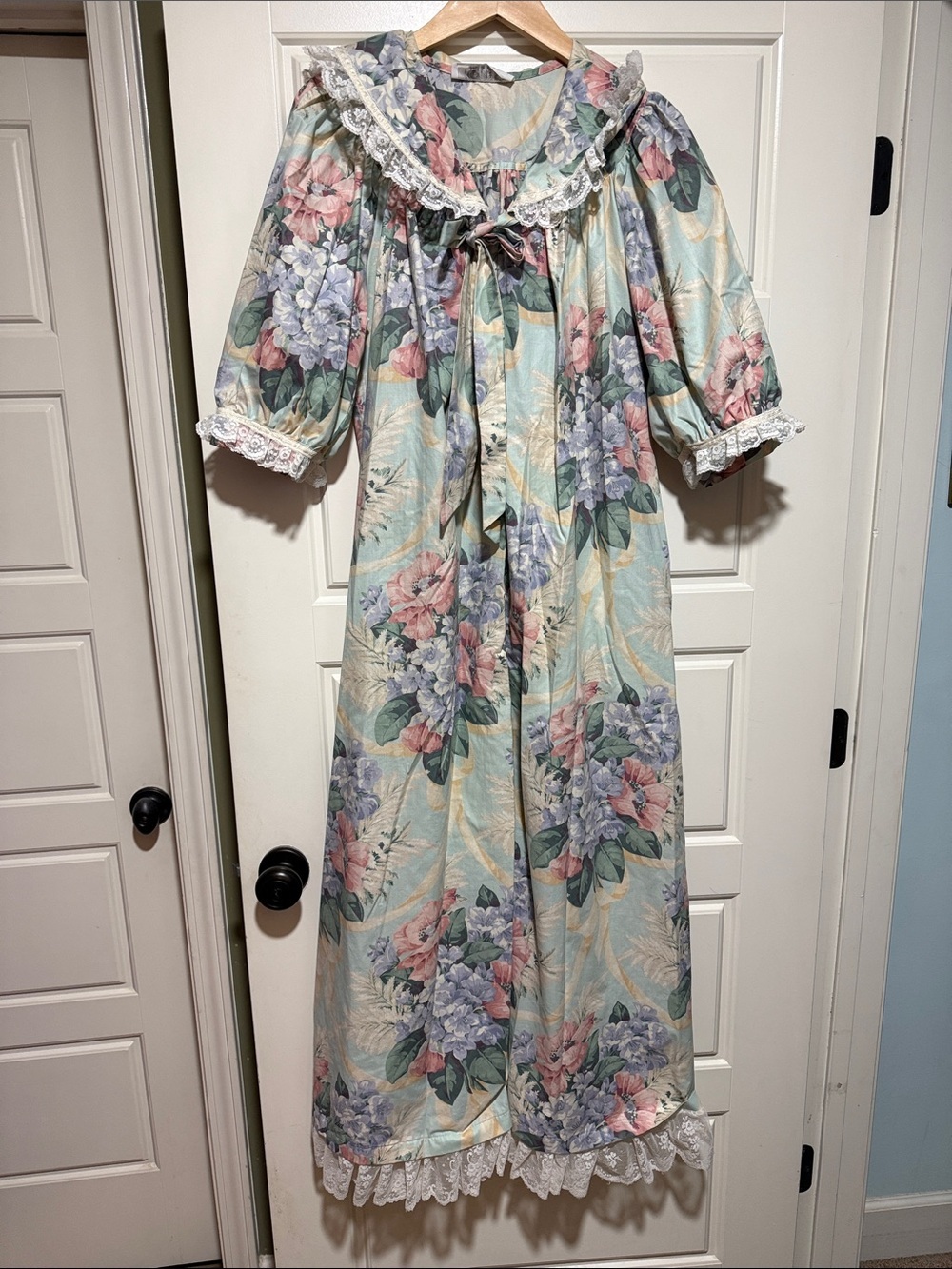 Vintage Komar Blue Floral Nightgown house coat dress with Pink and Purple Blooms